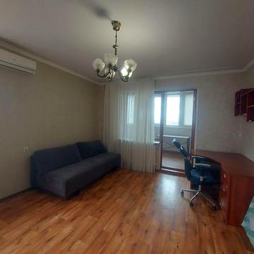 Сдам 1ком Небесной Сотни 10А/ рядом с Ситицентром