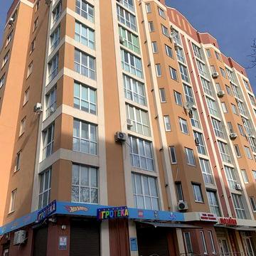 Продам 1-кімн.кв .58.3 кв.м,  центр