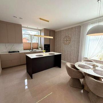 Продам Будинок з Якісним Ремонтом в Лісовій Бучі. Без Комісіі.