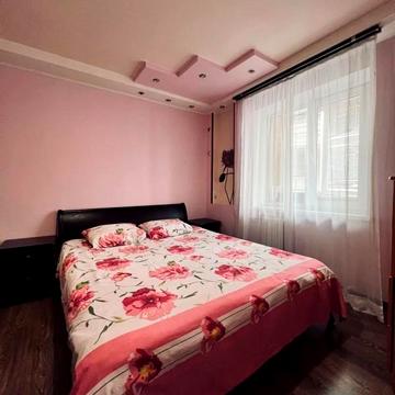 Двокімнатна квартира біля залізничного вокзалу