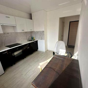 Таирово.Континент.1к кв.