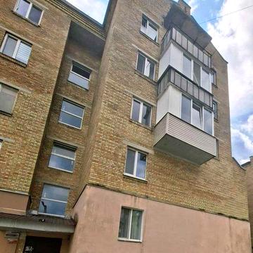 Продаж 2к квартири 60м² у самому центрі Гостомеля! Цегляний будинок