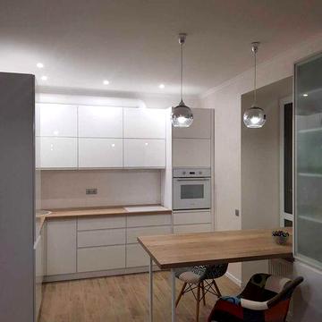 Здаю свою квартиру  в будинку вул. Лобановського 26-1. 6 поверх, 62м2.