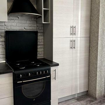 Садовий Перспективна новий будинок з парковкою