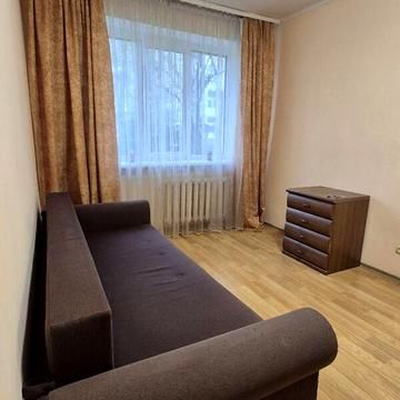 Довгострокова оренда 1к Квартира Коновальця Євгена вулиця