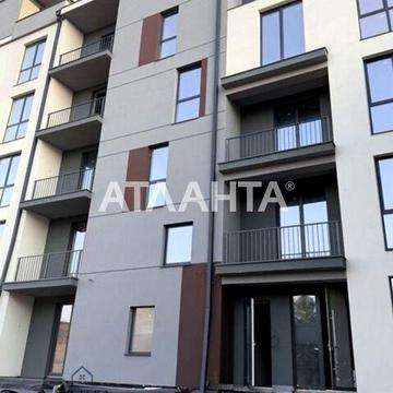 1 кімнатна квартира поряд з центромістом