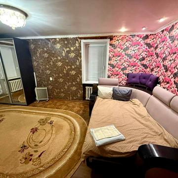 Здається 1 кімнатна квартира район Міської лікарні світло не вимикають