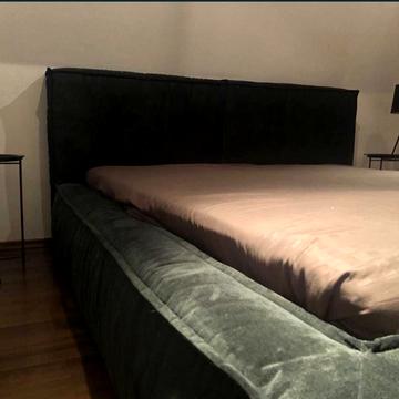 Олександра Кониського вул., 76-78