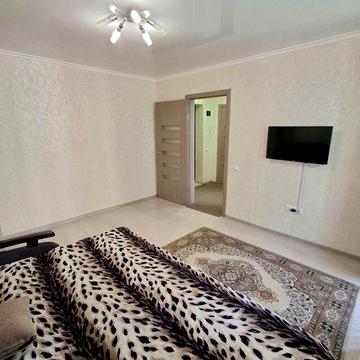 Однокімнатна квартира. Центр! Градецький