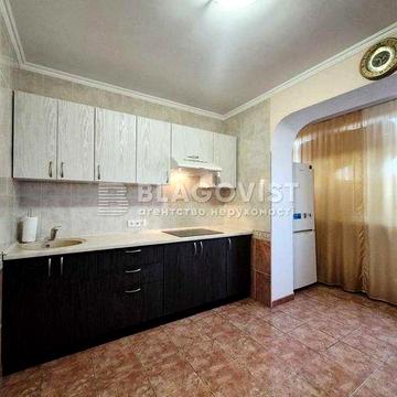 Продаж 4к квартири Миколи Закревського 13 Троєщина