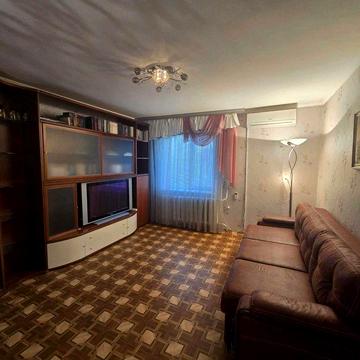 Сдается 3-к квартира для семейной пары, можно с ребенком, район Сухой Фонтан, Яхт-клуб, 8 Причал, центр