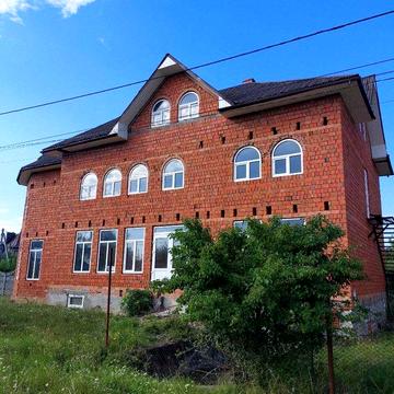 Будинок 2-пов. з мансардою, 400 м.кв., Новий Киселів