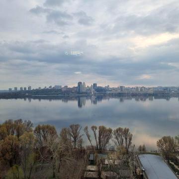 Однокімнатна квартира з НЕЙМОВІРНИМ ВИДОМ на Дніпр