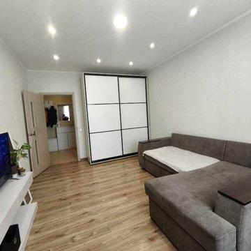 Євродвокімнатна квартира в Києві 45,3м2 ЖК Петра Колнишевського