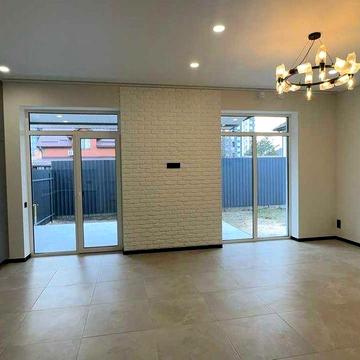 Дуплекс з ремонтом в Бучі Всі центральні комунікації, Поруч ТРЦ Авенір Плаза, Школа, садочки, магазини топ локація