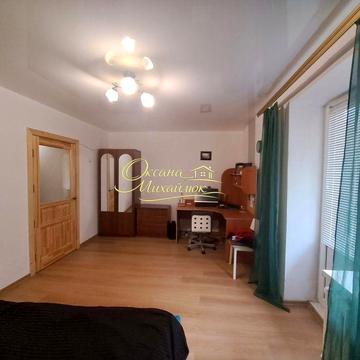 Продаж 1-кімнатної квартири в цегляному будинку