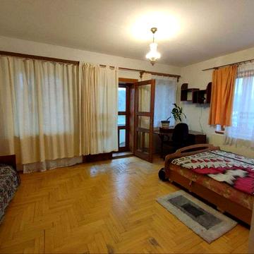 Оренда частини будинку з власним подвірям, смт. Брюховичі