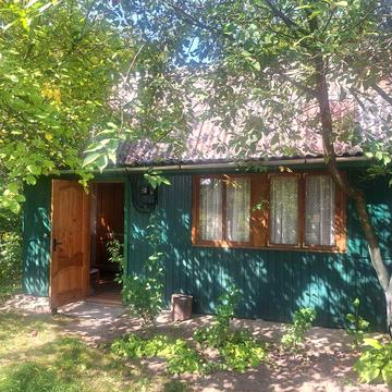 Продам дачний будинок