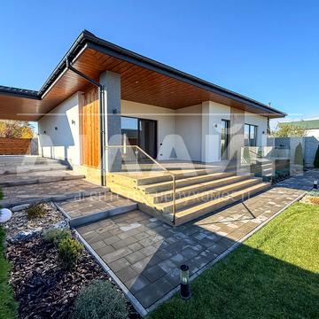 Бородинська вул., 777