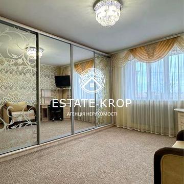 Укомплектована квартира р-н 5/5