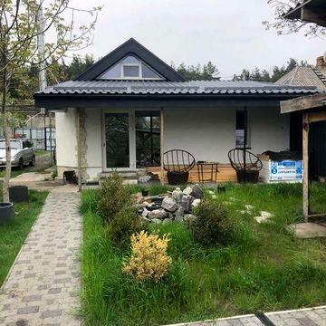 Продаю великолепный дом на реке, рядом сосновый лес, свет не отключают!