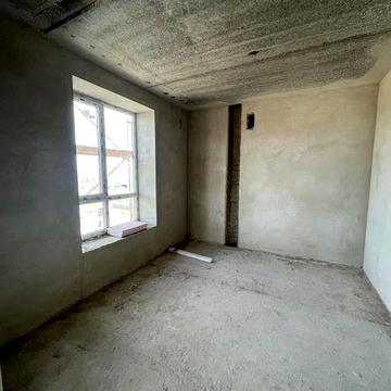 Чудова 3х кімнатна квартира