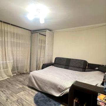 Здається 1 кім квартира на 101м-ні