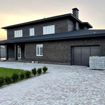 Дом 2023 г с ремонтом ул. Героев Крут р-н Роддом