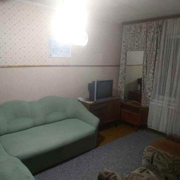 Оренда 1к вул Симиренко 7 Б Борщагівка газ !