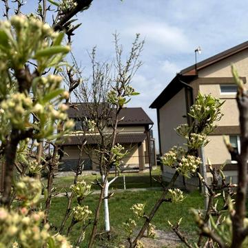 Продаж сучасного будинку у передмісті Мукачева