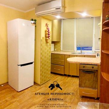 Вільна 1-кімнатна на Леваневського за Новусом