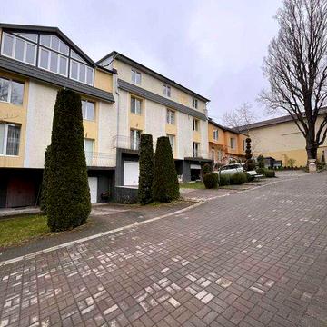 Оренда 3-кімнатної квартири на Проспекті!