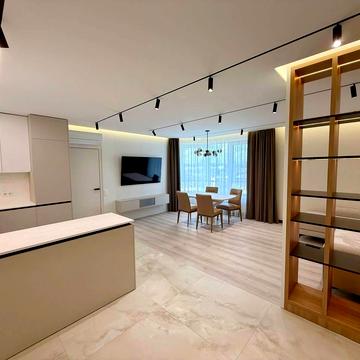 Золотоустівська вул., 25