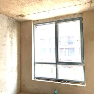 Трикімнатна квартира неподалік від річки