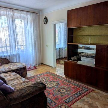 Здається 2х кімнатна квартира в центрі міста