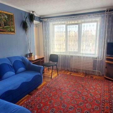 сдам 2комн на Богдана Завады