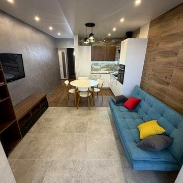 Сдам 1 ком Центр новый дом Свет не отключают