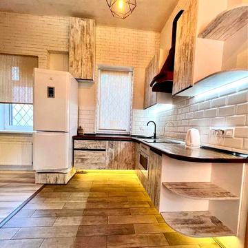 Сдам 2к квартиру в центре Днепра НАГОРКА