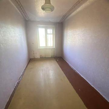 Продаю двухкомнатную квартиру  на 17 квартале!