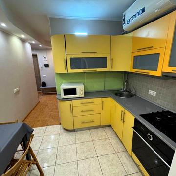 ПЕРША ЗДАЧА! 1-на квартира з ремонтом, ТЦ  "April City"!