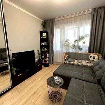 Продам 3х комн квартиру рядом с  метро Левада 3/9 с капит ремонтом