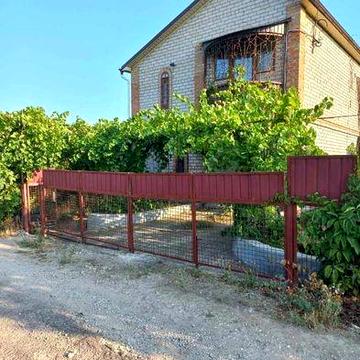 Дом-дача с.Марьянівка,біля річки | 12 соток | 2 поверхи | камін | гараж