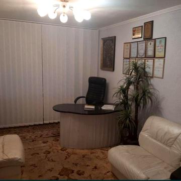 Продам ВЛАСНУ квартиру!!! Метро КПІ. НЕ РіЕЛТОР!!!