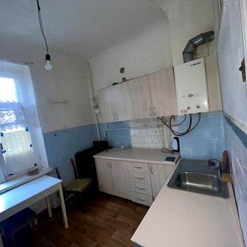 Здається 2 кімнатна квартира р-н Центр