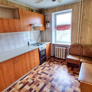 Оренда 1 кімнатна (частково мебльвана)