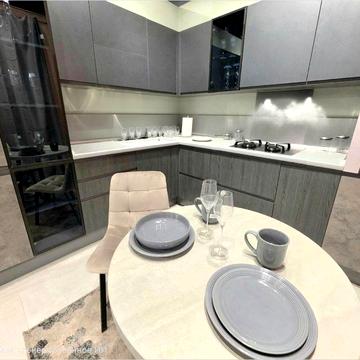 Левый берег. 3 х к кв. Риелотры не звоните.