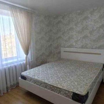 Оренда 2-ох кімнатної квартири в р-йні ПЗР.