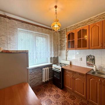 Продаж 2к квартири на Любомира Гузара, 8, біля парку Орлятко