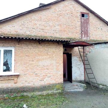 Продам 3 к квартиру в будинку квартирного типу 8564