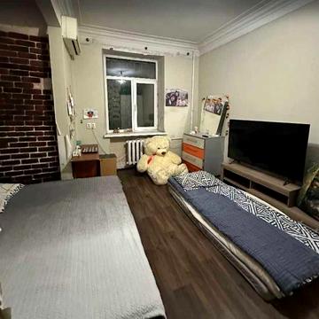 Продам 1 кім в житловому стану в цеглі ЦЕНТР (719024)